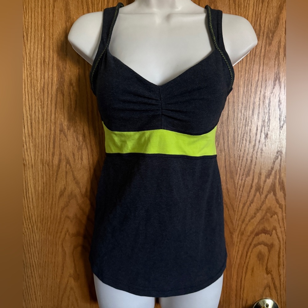 Lululemon Dk Gray and Green Tank Top Built in Bra Gathered V Neck Women's Size 4